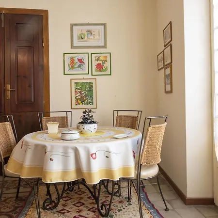 Tatil Evi Casa Anna Carloforte (Isola di San Pietro)